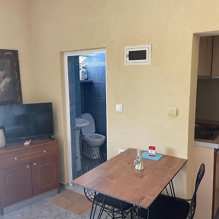 Elias Guest House Saranda Zewnętrze zdjęcie